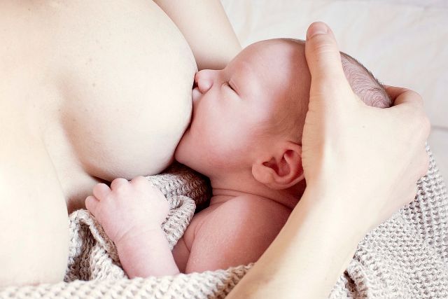 Fotografie (Výhody dojčenia pre dieťa i matku)